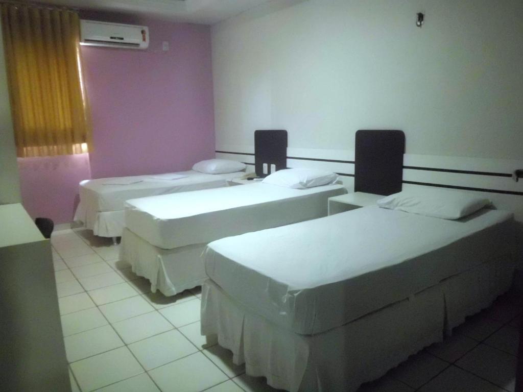 Hotel São Vicente Araguaína Quarto foto